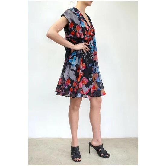Religion Black Cap Sleeved A-Line Allure Dress With V-Neck 8 Religion Black Cap Sleeved A-Line Allure Dress With V-Neck - Image 8