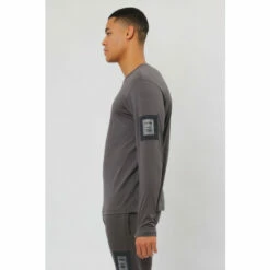 Religion Black Regular Fit Long Sleeve T-Shirt With Thumb Hole Detail -Religion Shop unnamed file 386