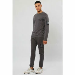 Religion Black Regular Fit Long Sleeve T-Shirt With Thumb Hole Detail -Religion Shop unnamed file 388