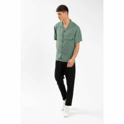 Religion Green Lightweight Shirt With Reverse Collar And Chest Pocket. -Religion Shop unnamed file 546