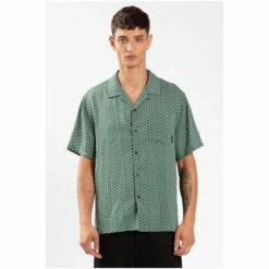 Religion Green Lightweight Shirt With Reverse Collar And Chest Pocket. -Religion Shop unnamed file 547