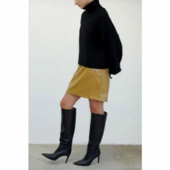 Religion Mustard Faux Leather Mini Skirt With Zip Pockets 10 Religion Mustard Faux Leather Mini Skirt With Zip Pockets -Religion Shop unnamed file 680
