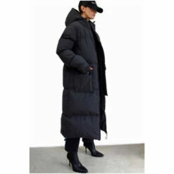 Religion Black Oversized Explorer Parka With Patch Pockets -Religion Shop unnamed file 895
